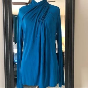 NWT elie tahari keilani knit top